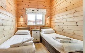 Fairview Lodges